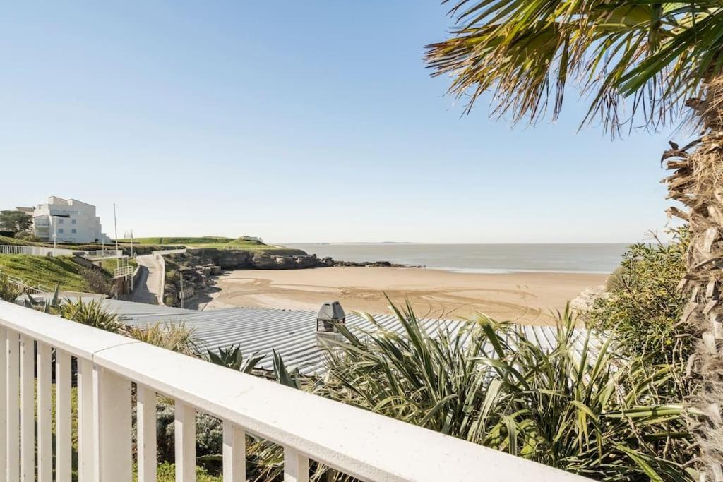 Appartement 200 M Plage Avec Terrasse Et Jardin Royan Exterior photo